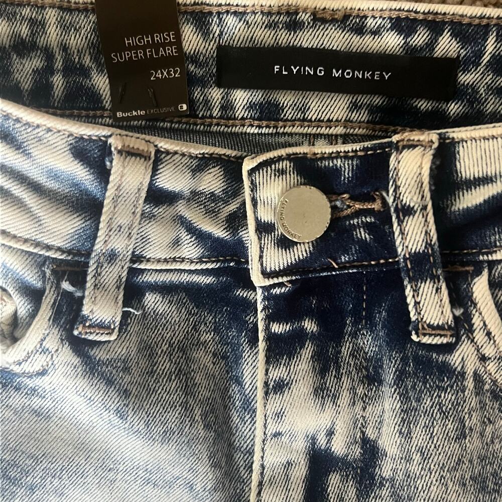 Flying Monkey High Rise Super Flare Jeans 24x32 Acid Wash Buckle NWT Edgy Y2K - Picture 4 of 6